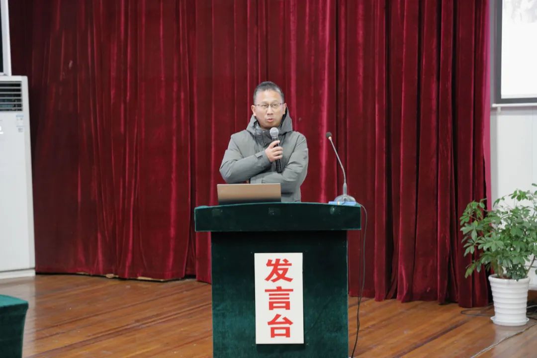 图片关键词